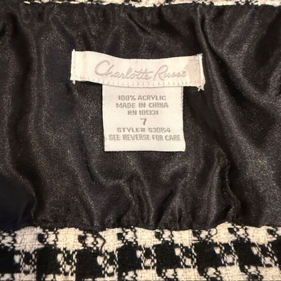 Charlotte Russe Houndstooth Knit Black and White Mini Skirt Side Zip Size 7 - Picture 6 of 11